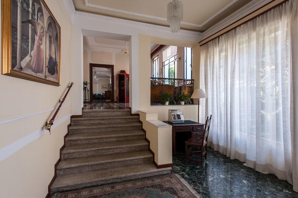 Hotel Byron Venedig-Lido Exteriör bild